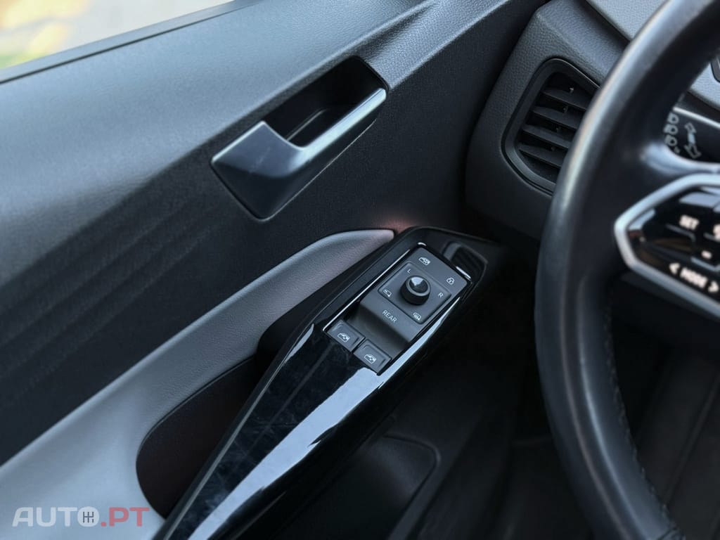 Volkswagen ID.3 Pro Performance 1st — fotografia 25
