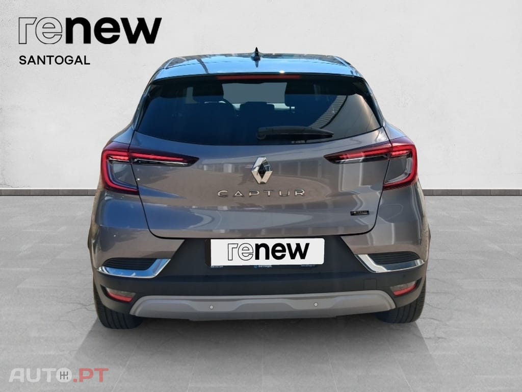 Renault Captur E-tech Plug In Hybrid 160