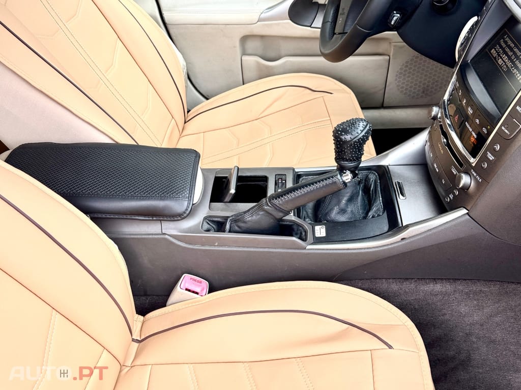 Lexus IS 220 d Executive 6G