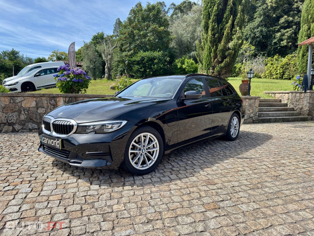 BMW 330 e Touring Corporate Edition Auto