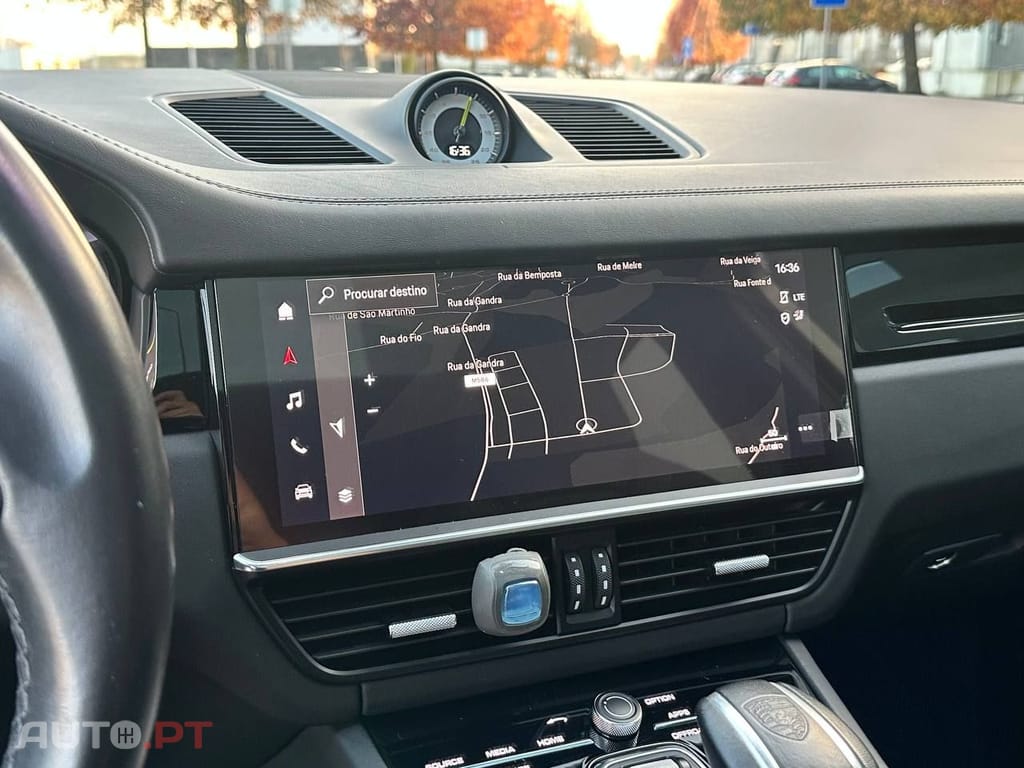Porsche Cayenne E-Hybrid Platinum Edition