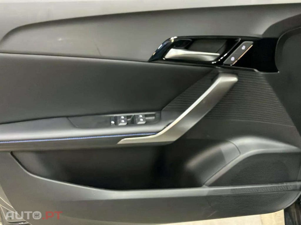 MG MG4 51 kWh Standard