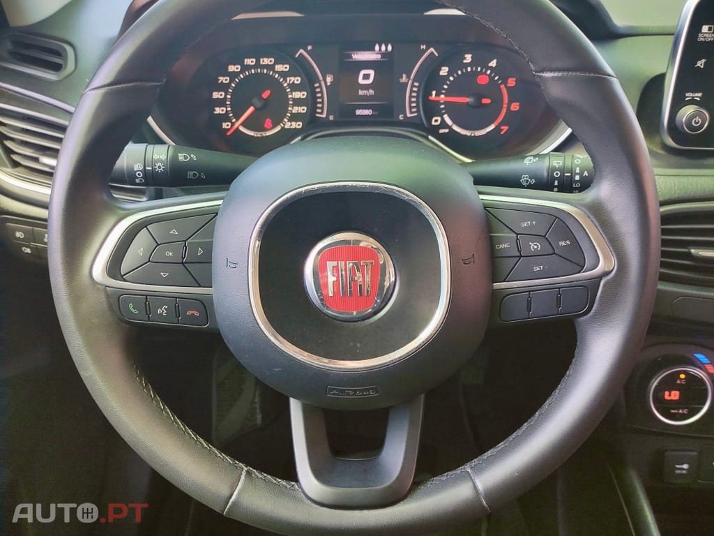 Fiat Tipo 1.3 M-Jet Lounge