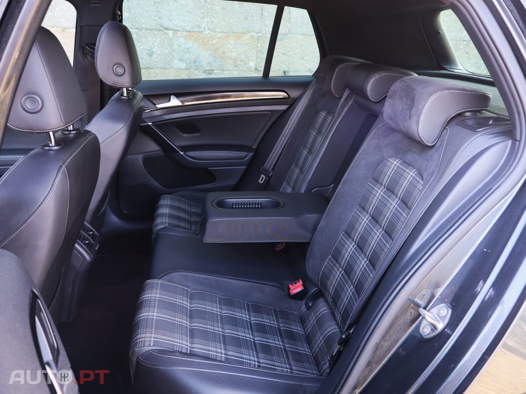 Volkswagen Golf 2.0 TDi GTD