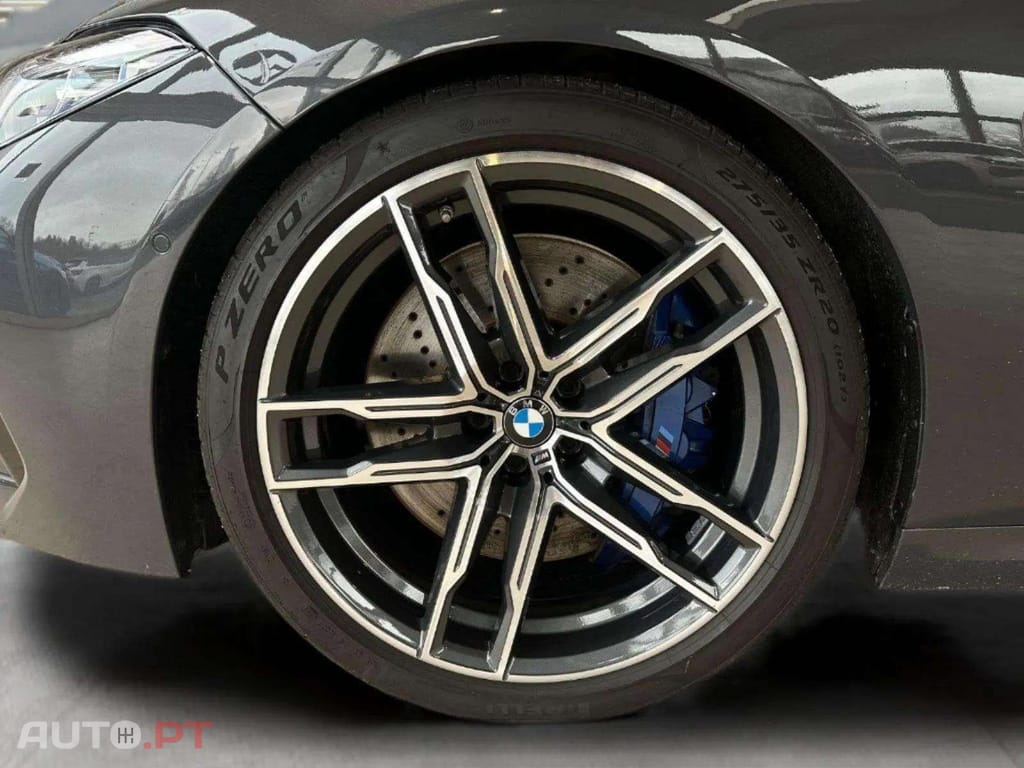 BMW M8 xDrive PACK M 