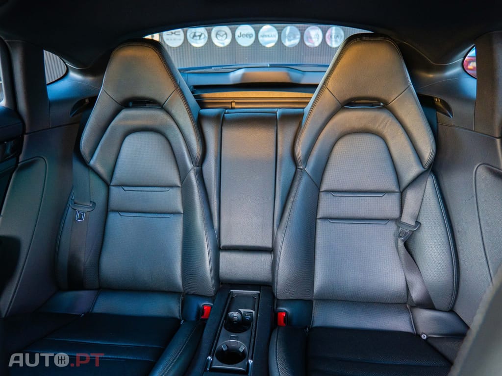 Porsche Panamera 4 Executive