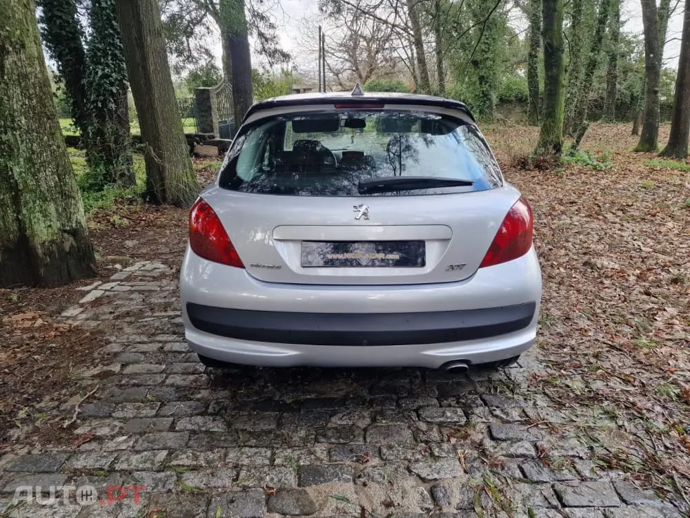 Peugeot 207 1.6 HDi Sport
