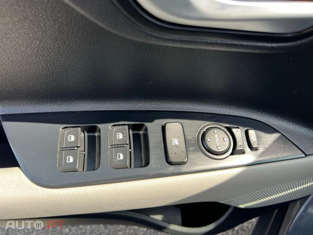 Kia Stonic 1.0 T-GDI OPF Mild Hybrid Platinum