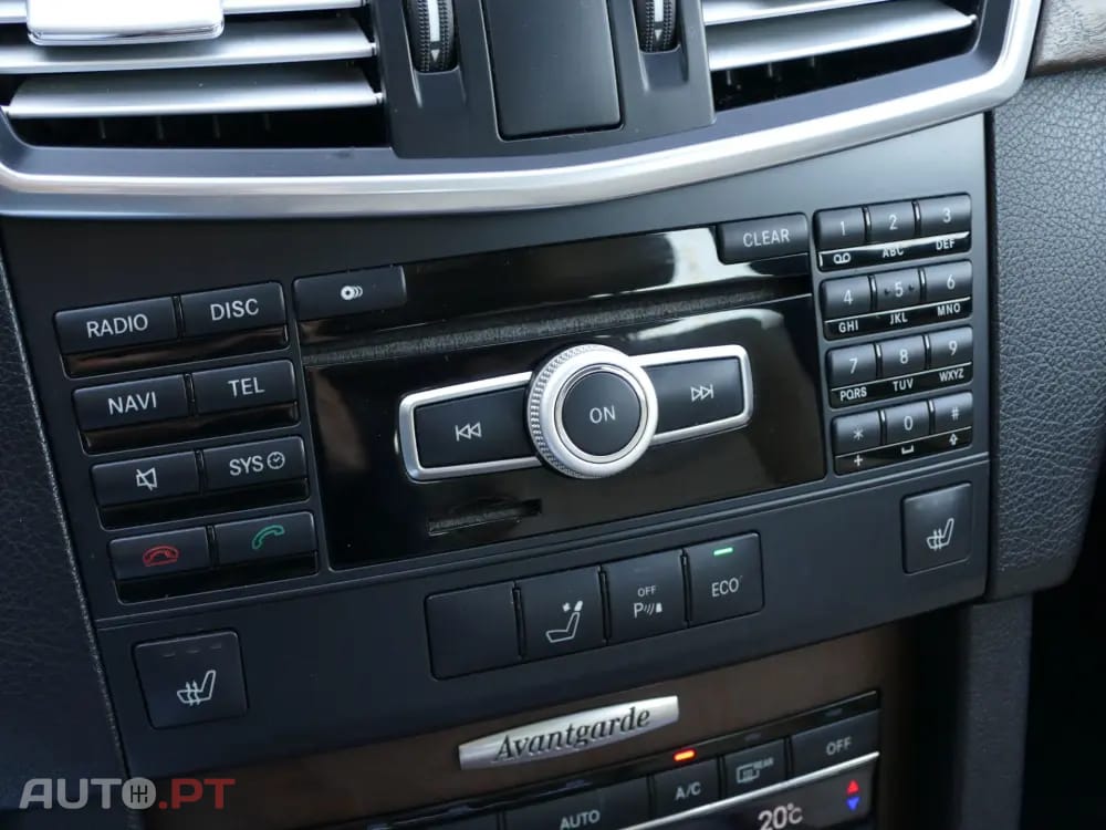 Mercedes-Benz E 220 CDi Avantgarde BE Auto.
