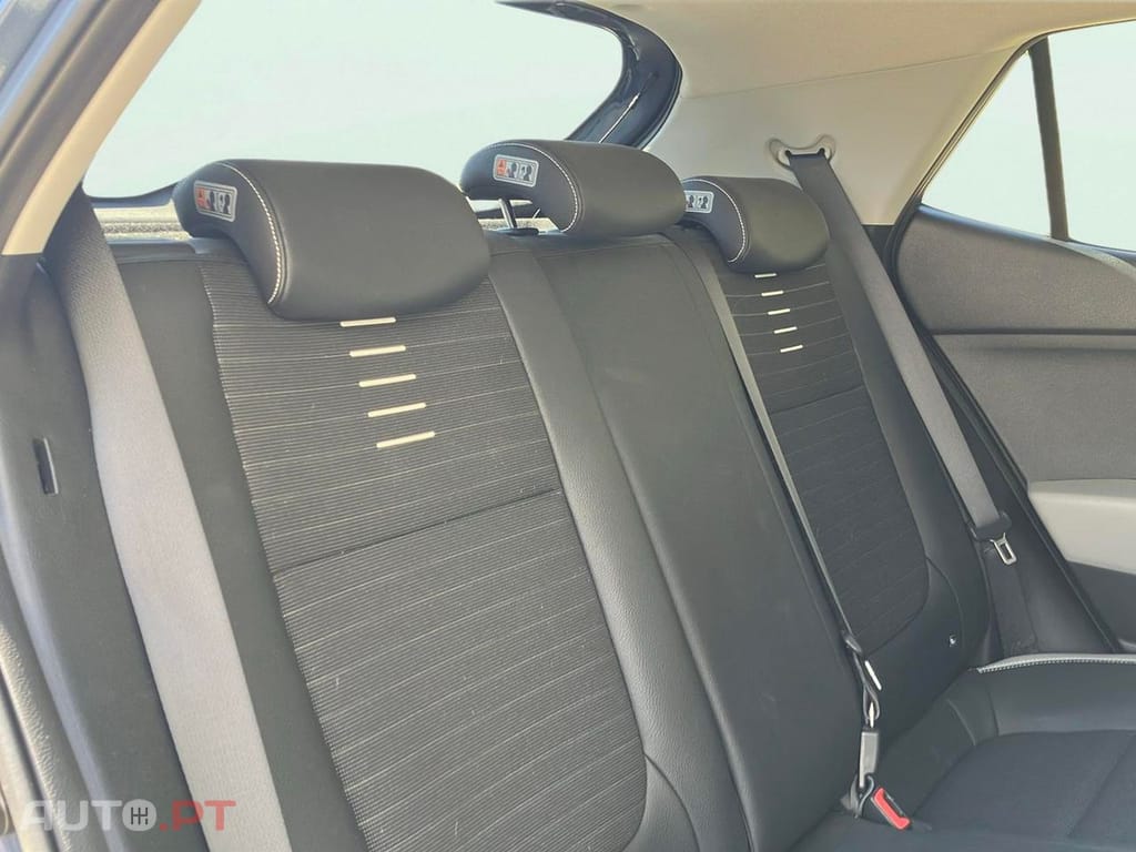 Kia Stonic 1.0 T-GDi Tech