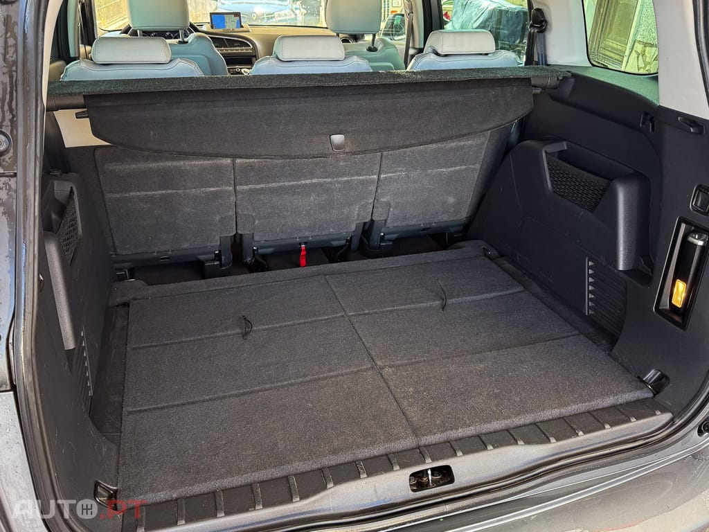 Peugeot 5008 1.6 E-HDi 5L Allure CMP6