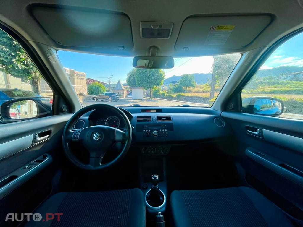 Suzuki Swift 1.3 16V GA