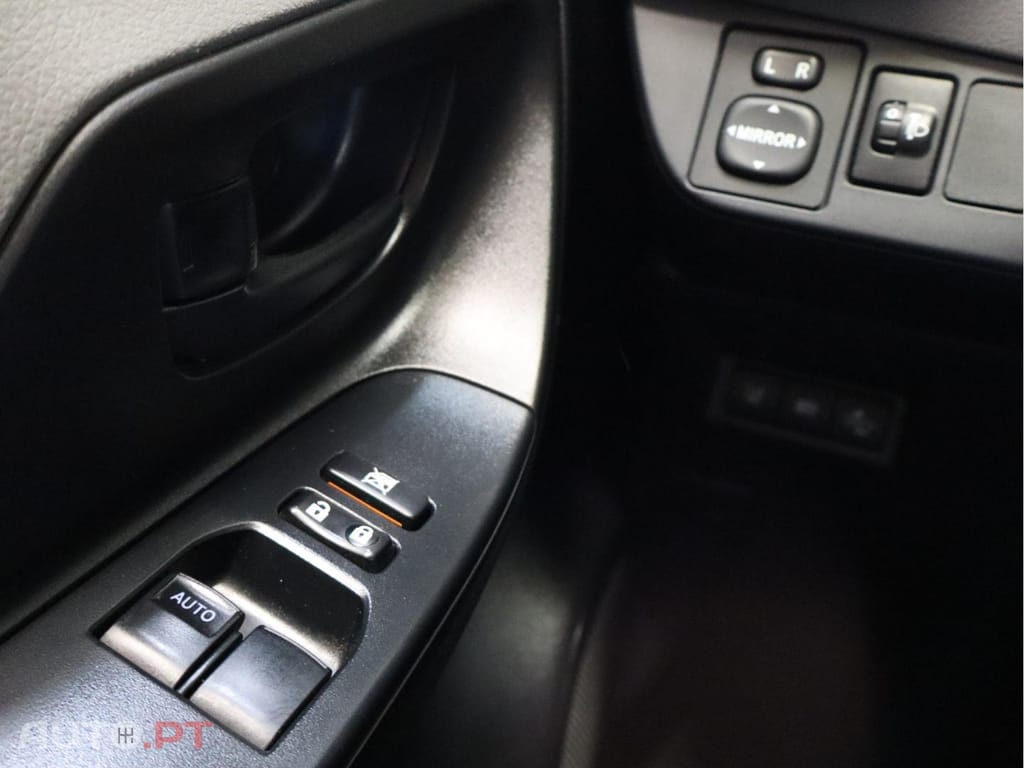 Toyota Yaris 1.5 HSD Active