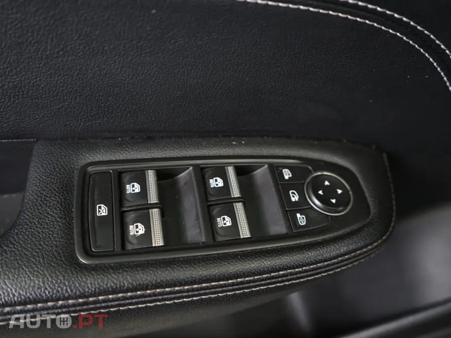 Renault Arkana 1.6 E-Tech Intens