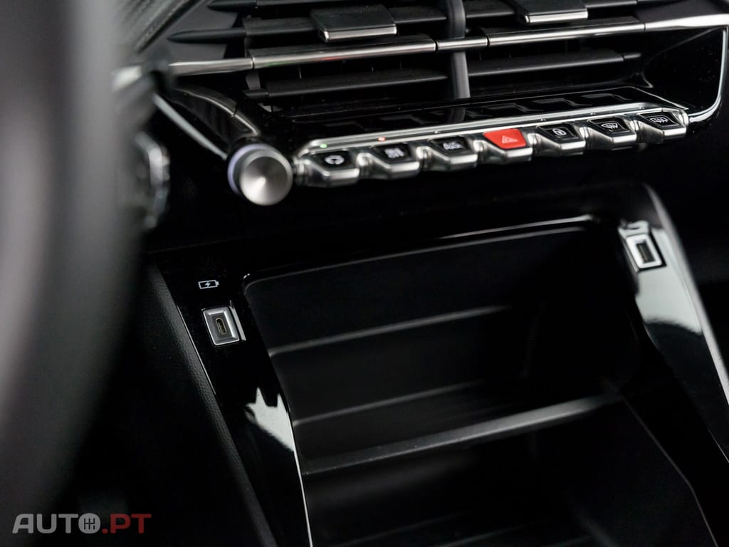 Peugeot 208 1.2 PureTech Active Pack