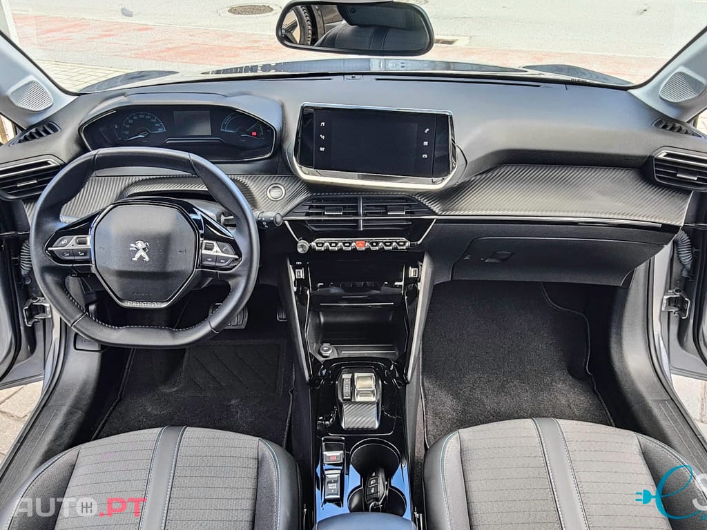 Peugeot E-208 Style