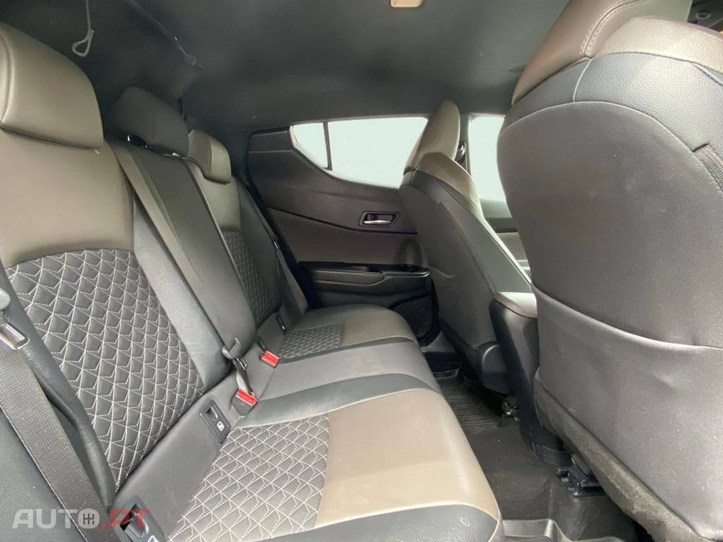 Toyota C-HR 1.8 Hybrid Exclusive