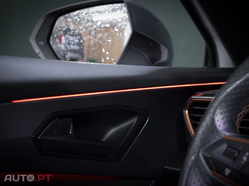 Cupra Formentor 1.4 Hybrid -Teto Panoramico e de abrir