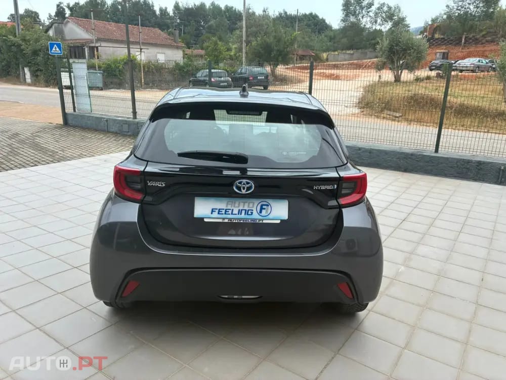 Toyota Yaris 1.5 HSD Exclusive+Pack Luxury