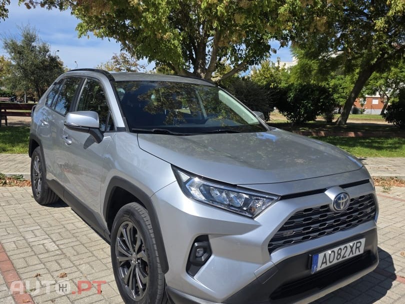 Toyota RAV4 2.5 HDF Comfort