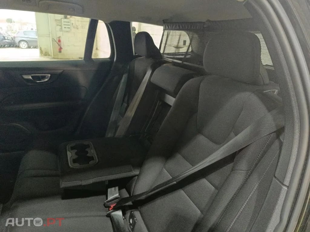 Volvo V60 2.0 T6 AWD TE Inscription Expression