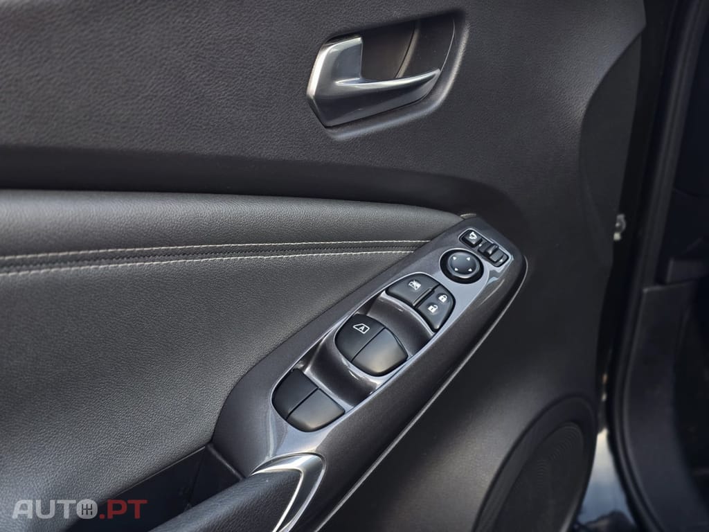 Nissan Juke 1.0 DIG-T N-Connecta