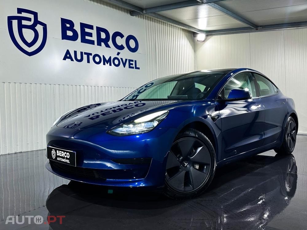 Tesla Model 3 Standard Range Plus RWD