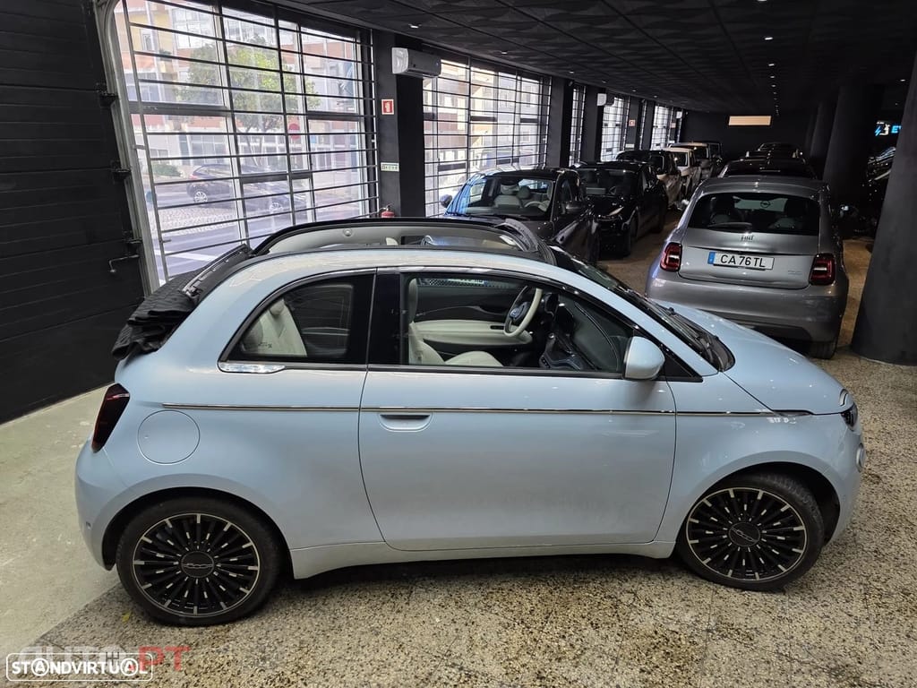 Fiat 500e La Prima