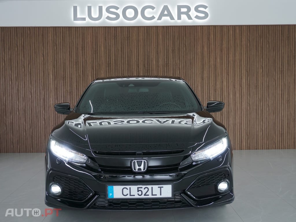 Honda Civic 1.0 i-VTEC Turbo Executive Sport Line