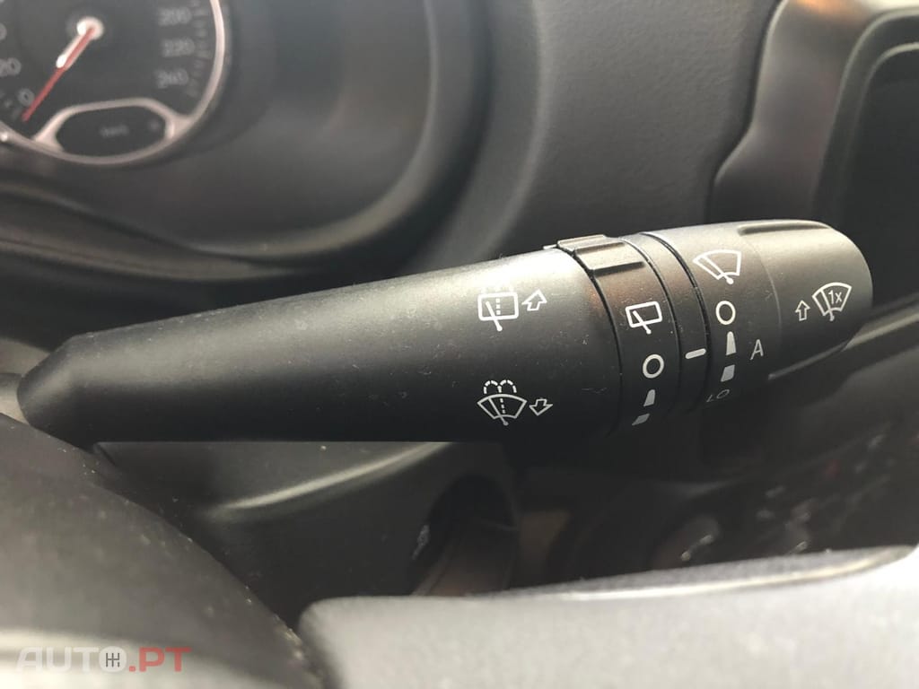 Jeep Renegade 1.0 T Night Eagle