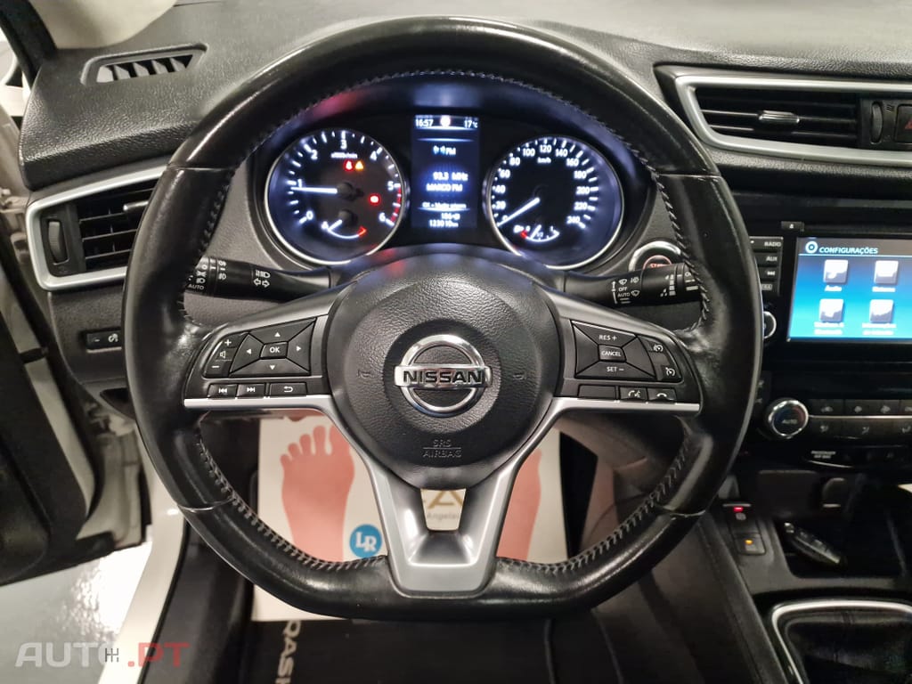 Nissan Qashqai 1.5 dCi N-Connecta
