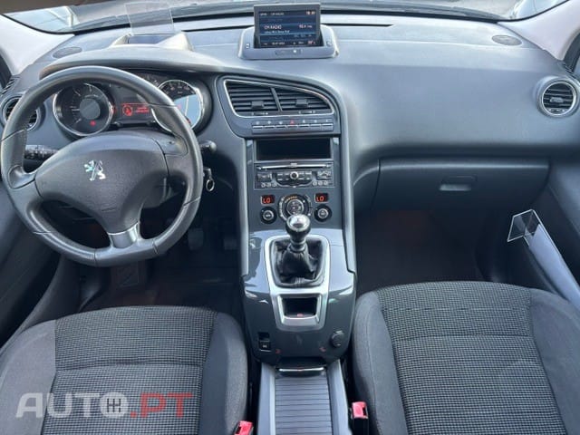 Peugeot 5008 1.6 HDi 7L Allure