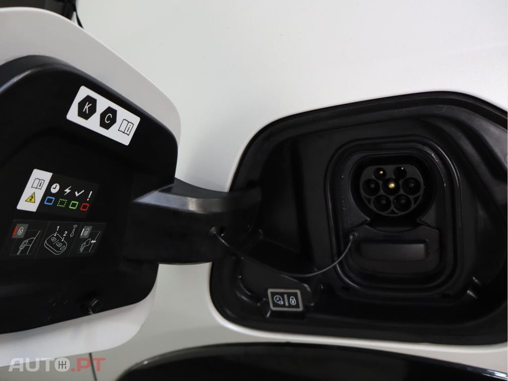 Peugeot 208 Allure Versão Eléctrica