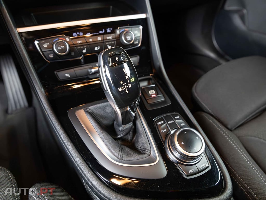 BMW 216 d Aut. Sport Line