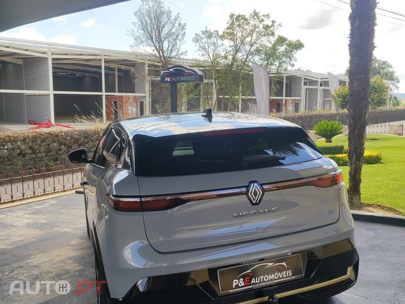 Renault Mégane E-Tech EV60 220hp optimum charge Iconic