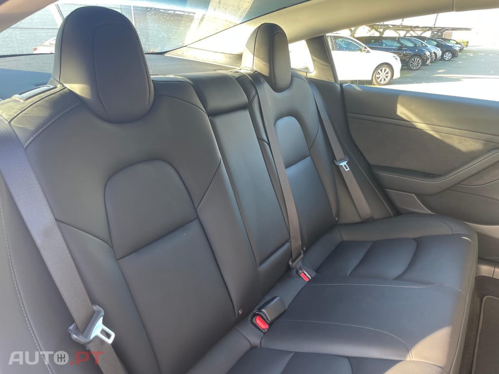 Tesla Model 3 Standard RWD Plus