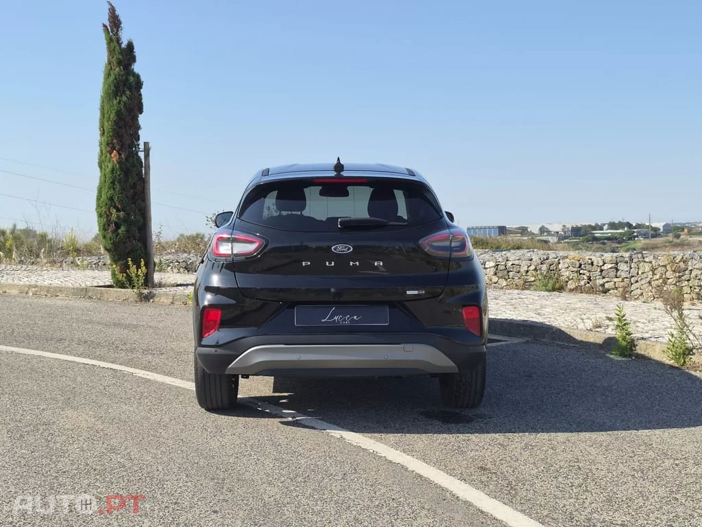 Ford Puma 1.0 EcoBoost MHEV Titanium