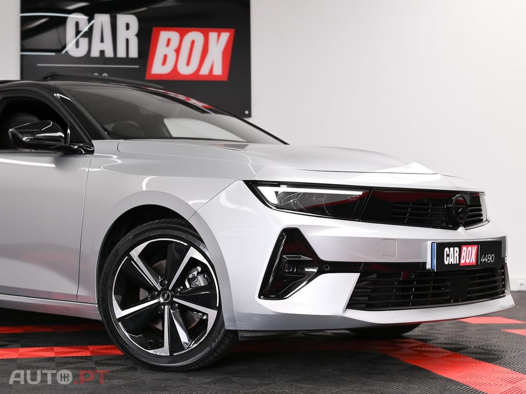 Opel Astra Sports Tourer 1.2 T GS Line