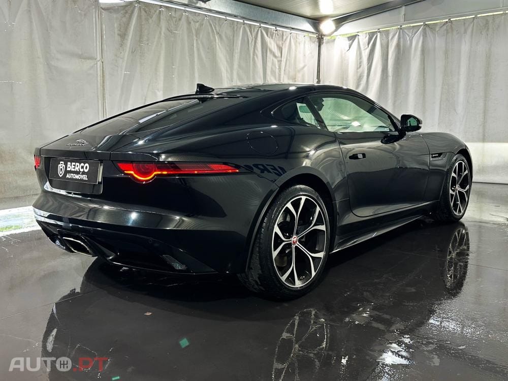 Jaguar F-Type P300 Aut. R-Dynamic Black