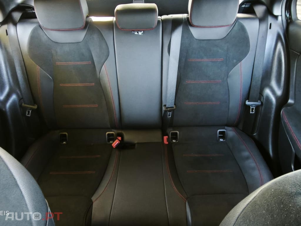 Mercedes-Benz A 180 d 7G-DCT AMG Line