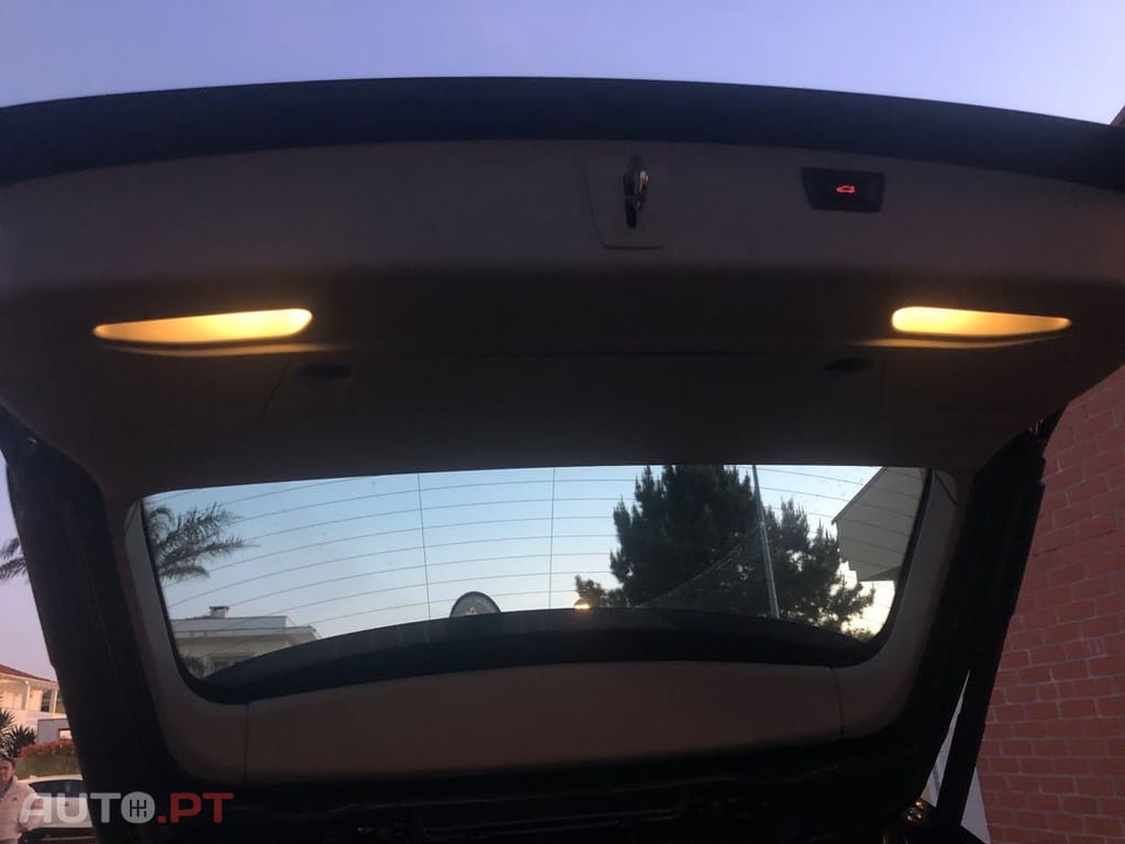 BMW 320 d Sport-Aut. Efficient Dynamics Edition Sport Line