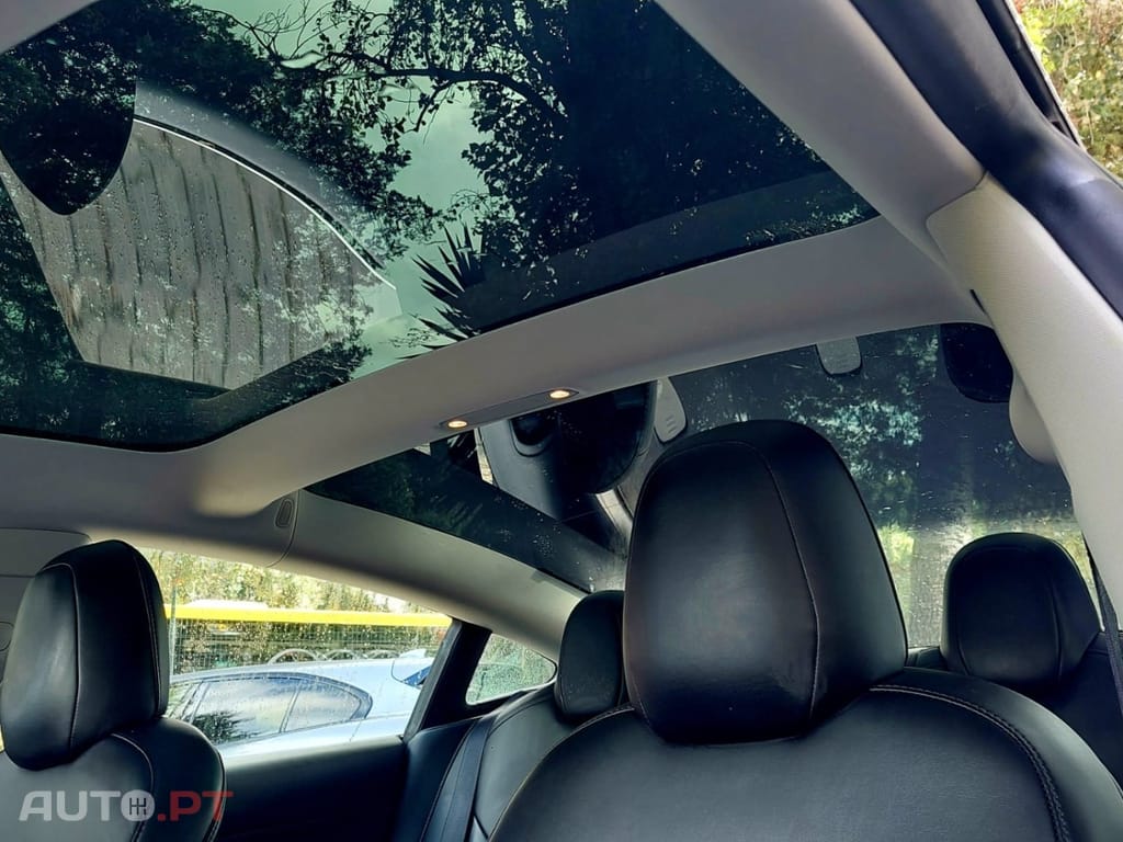 Tesla Model 3 Standard Range Plus RWD