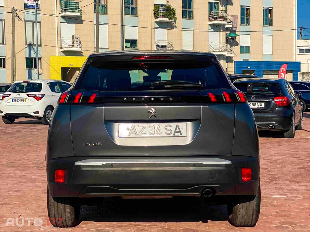 Peugeot 2008 1.2 PureTech Active Pack