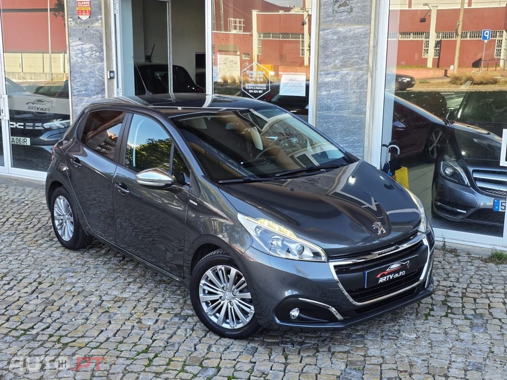 Peugeot 208 1.2 PureTech Style