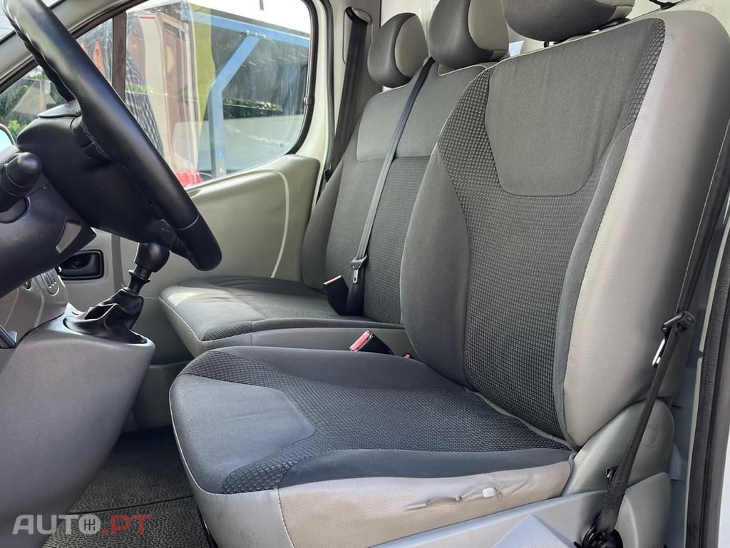 Opel Vivaro 2.0  115 CV   FRIGORIFIOCA