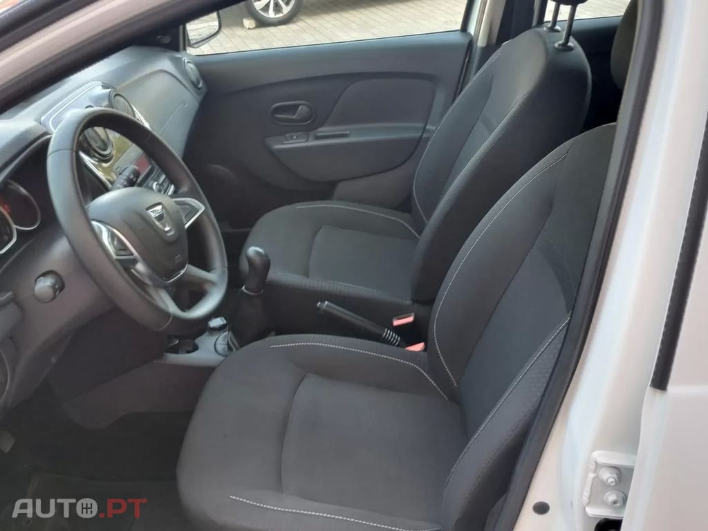 Dacia Sandero 1.0 SCe Pack