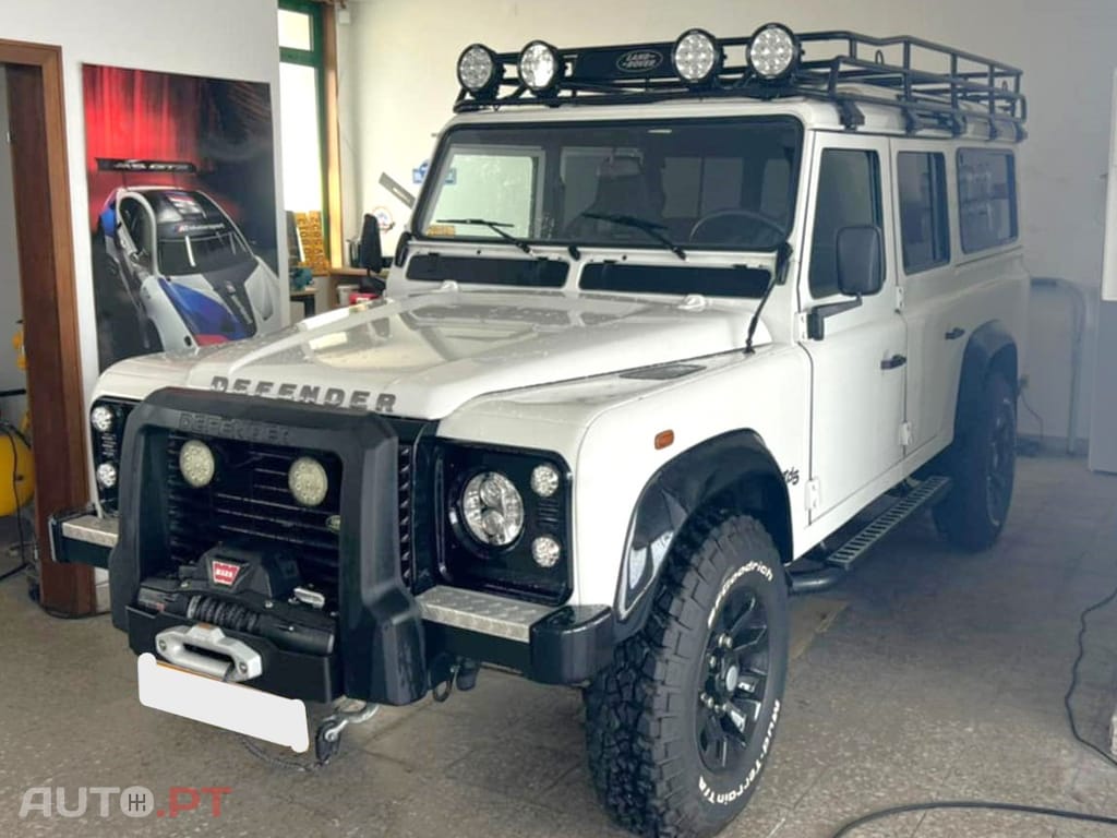 Land Rover Defender 110 2.5 Td5 122 cv 9 Lugares -Peça Rara