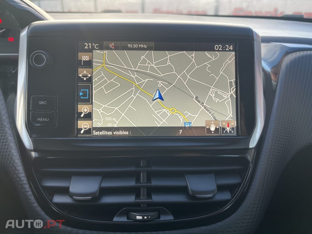 Peugeot 2008 1.2 PureTech Allure EAT6