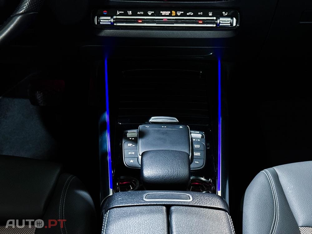 Mercedes-Benz EQA 250+ Electric Art