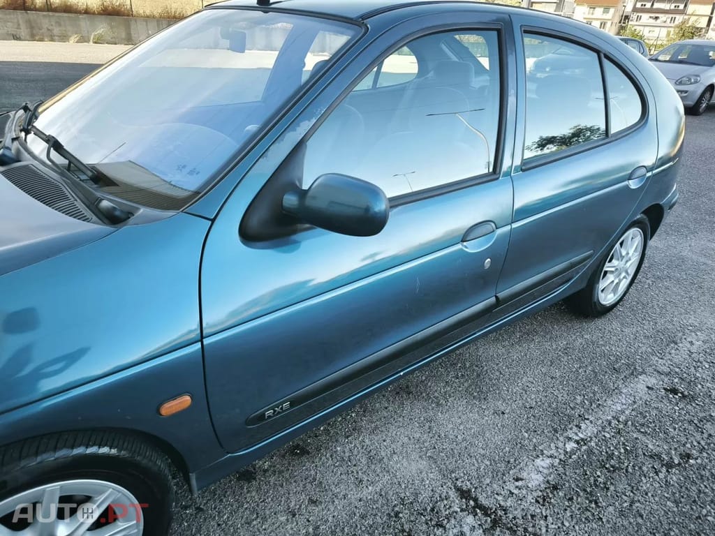 Renault Mégane 1.4 16V RXE AC